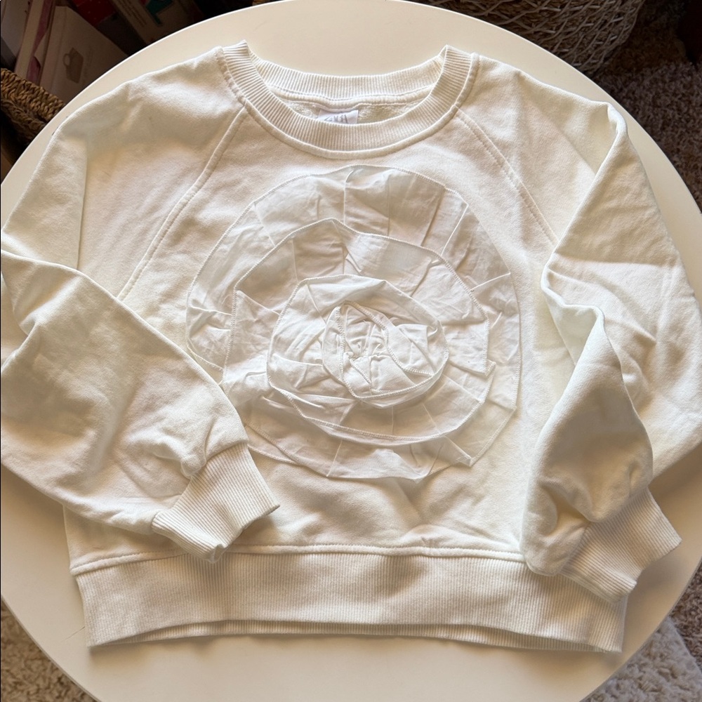 Zara Cream Crewneck Sweatshirt with Floral Rosette